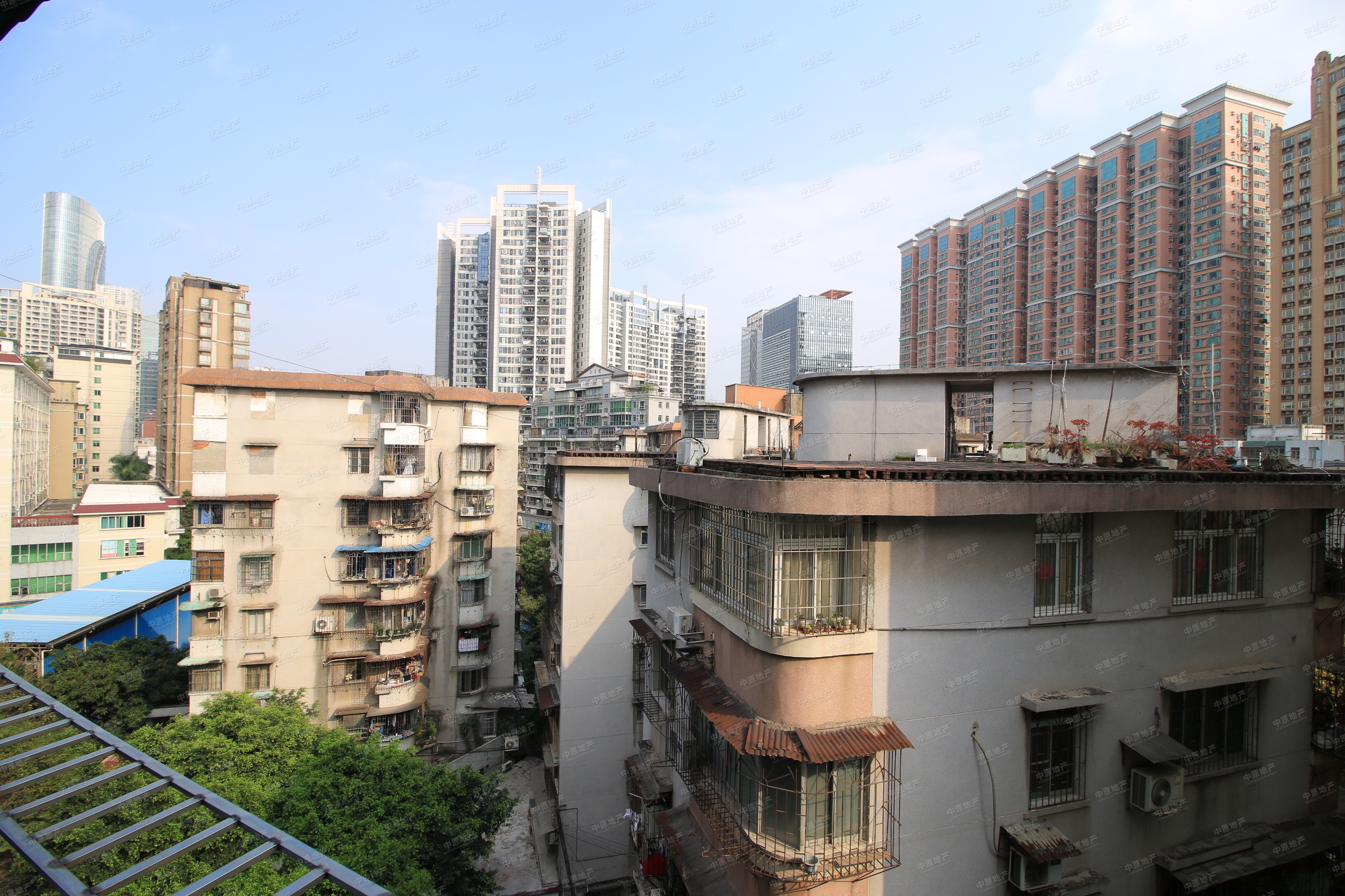 水荫路34号大院 位置好 可加装电梯 大院管理 适宜居家